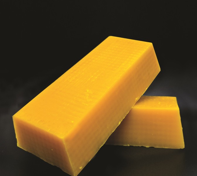 Wosk pszczeli naturalny 100% z ODSKLEPIN - sztabka 1KG